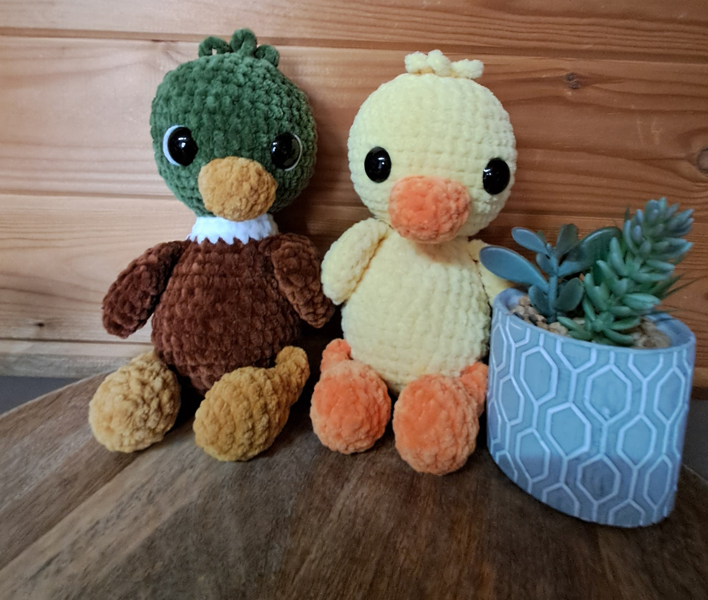 Handgemaakte gehaakte eend - gehaakt knuffeldier -origineel cadeau-decoratie amigurumi